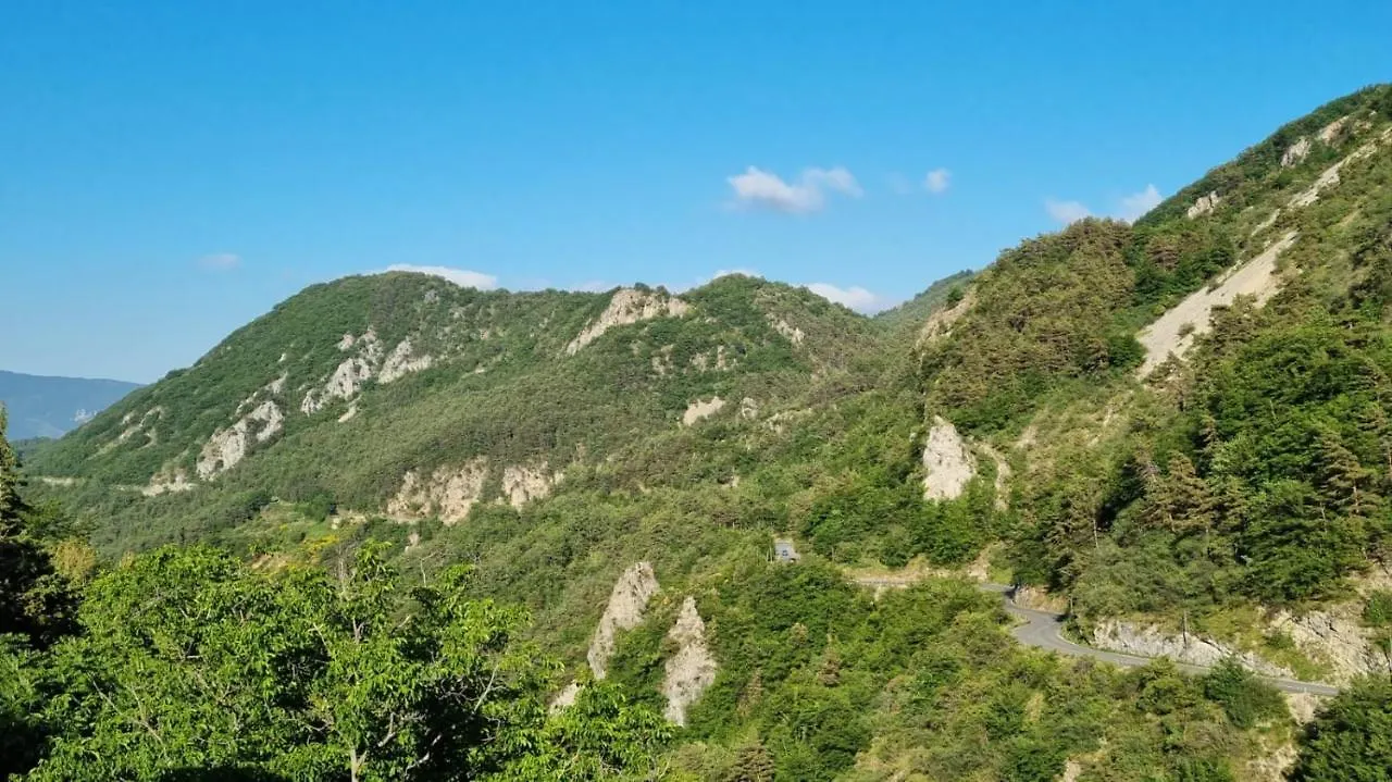 Appartement 3 Pieces Dans Maison Individuelle Entre Mer Et Montagnes Bouyon 0*,  France
